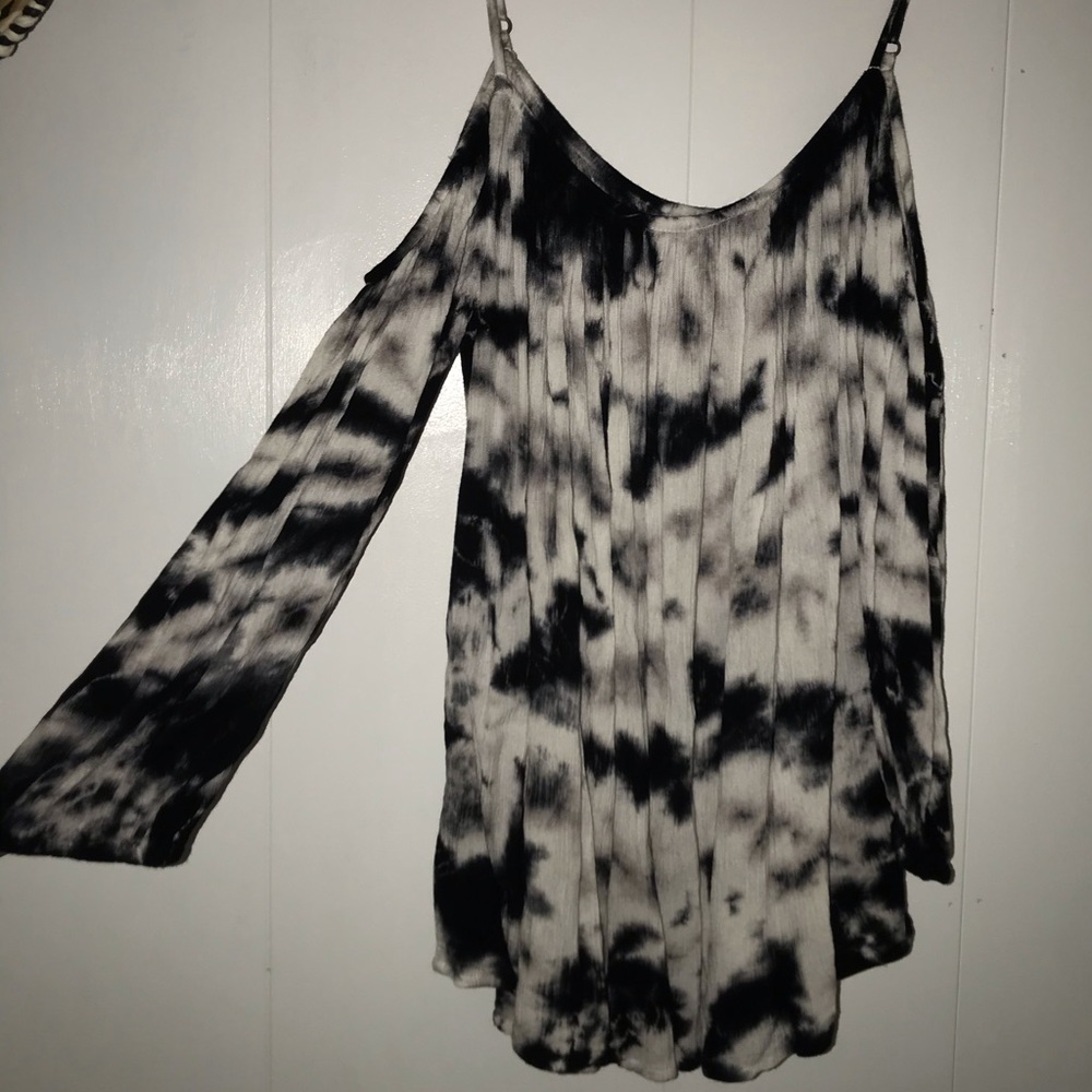 Peek-a-boo top